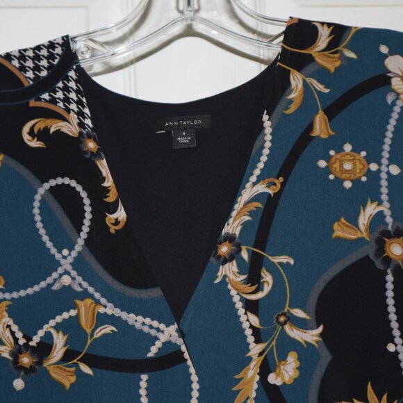 Ann Taylor | Pleated, Floral, Houndstooth Dress, Size 6 - Picture 4 of 10